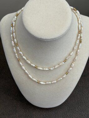 Fresh Water Pearl Necklace with Gold Beads
